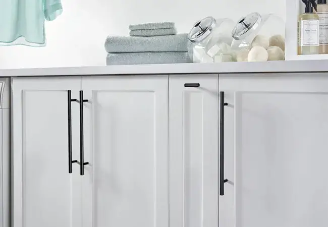 Bar Pull Collection by Top Knob