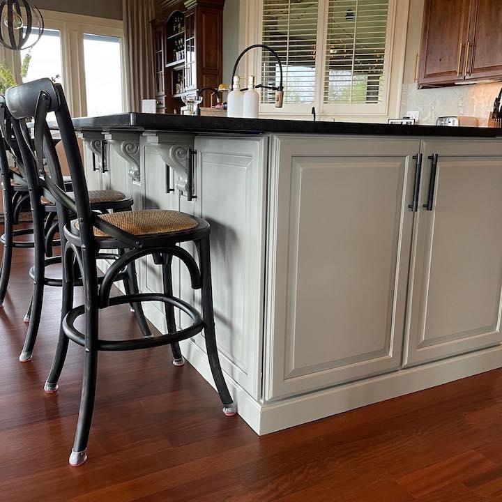 Colonial Bronze white kitchen cabinets