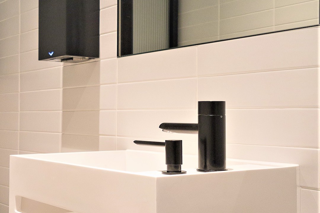 Mico sink and faucet