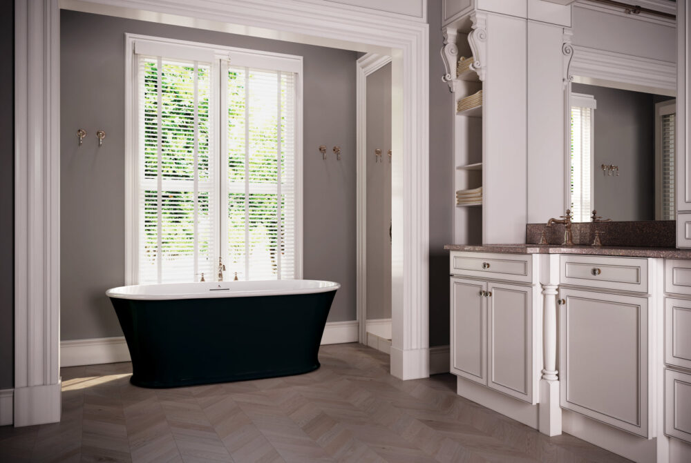 Americh black bath tub