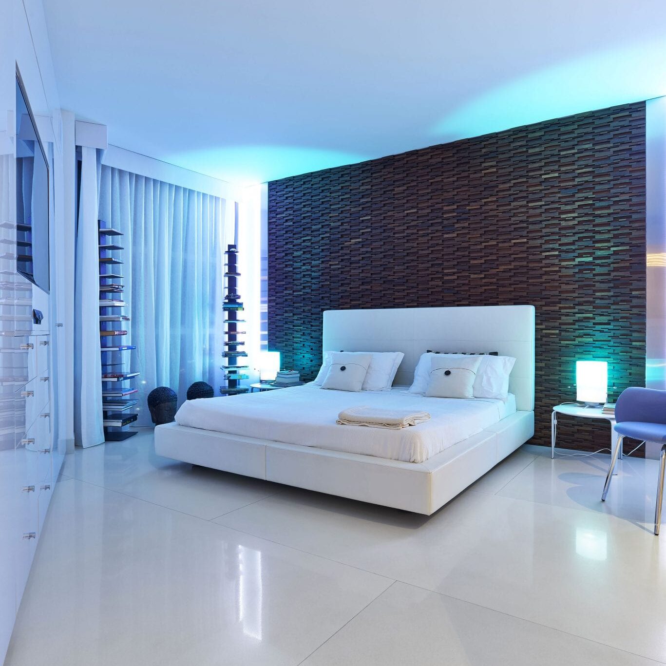 Trend bedroom white flooring